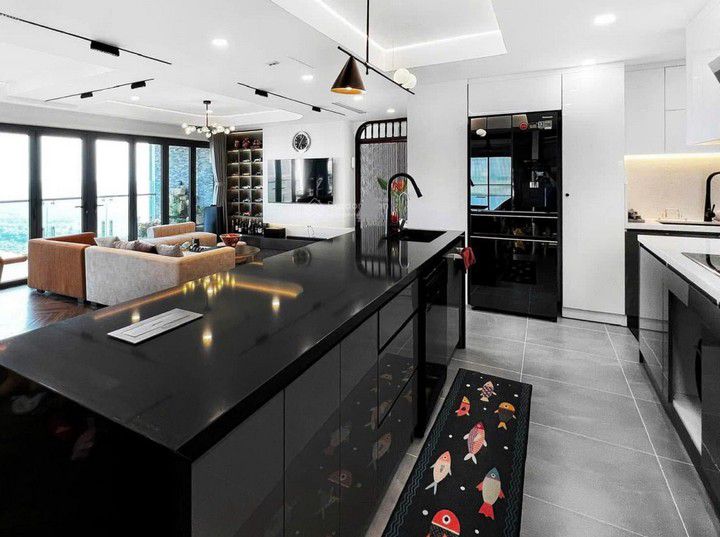 Bán căn hộ chung cư Usilk City 165m2, tầng trung thoáng, căn góc, nội thất đẹp, chỉ 12.3 tỷ