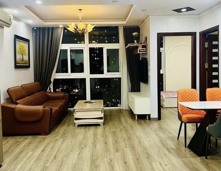 Bán căn hộ chung cư Usilk City 76m2, tầng thoáng, đầy đủ nội thất, gần công viên, chỉ 5.7 tỷ