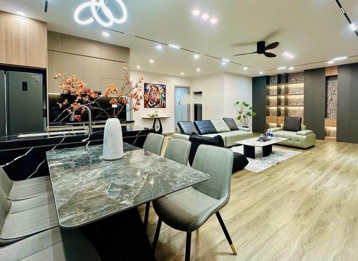 Bán căn hộ chung cư Usilk City Văn Khê 79m2, tầng đẹp, nhà thoáng, tiện ích cao, chỉ 5.9 tỷ