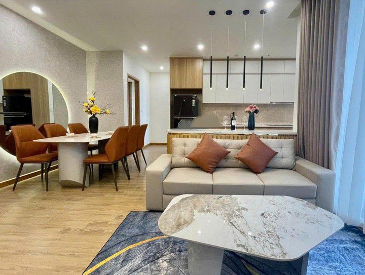 Bán nhanh căn hộ chung cư The Pride Tố Hữu, 102m2, 3PN, tầng đẹp, căn góc, tiện ích, 7.7 tỷ